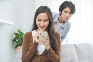 How Can I Spy on a Cell Phone Without Installing Software on the Target Phone